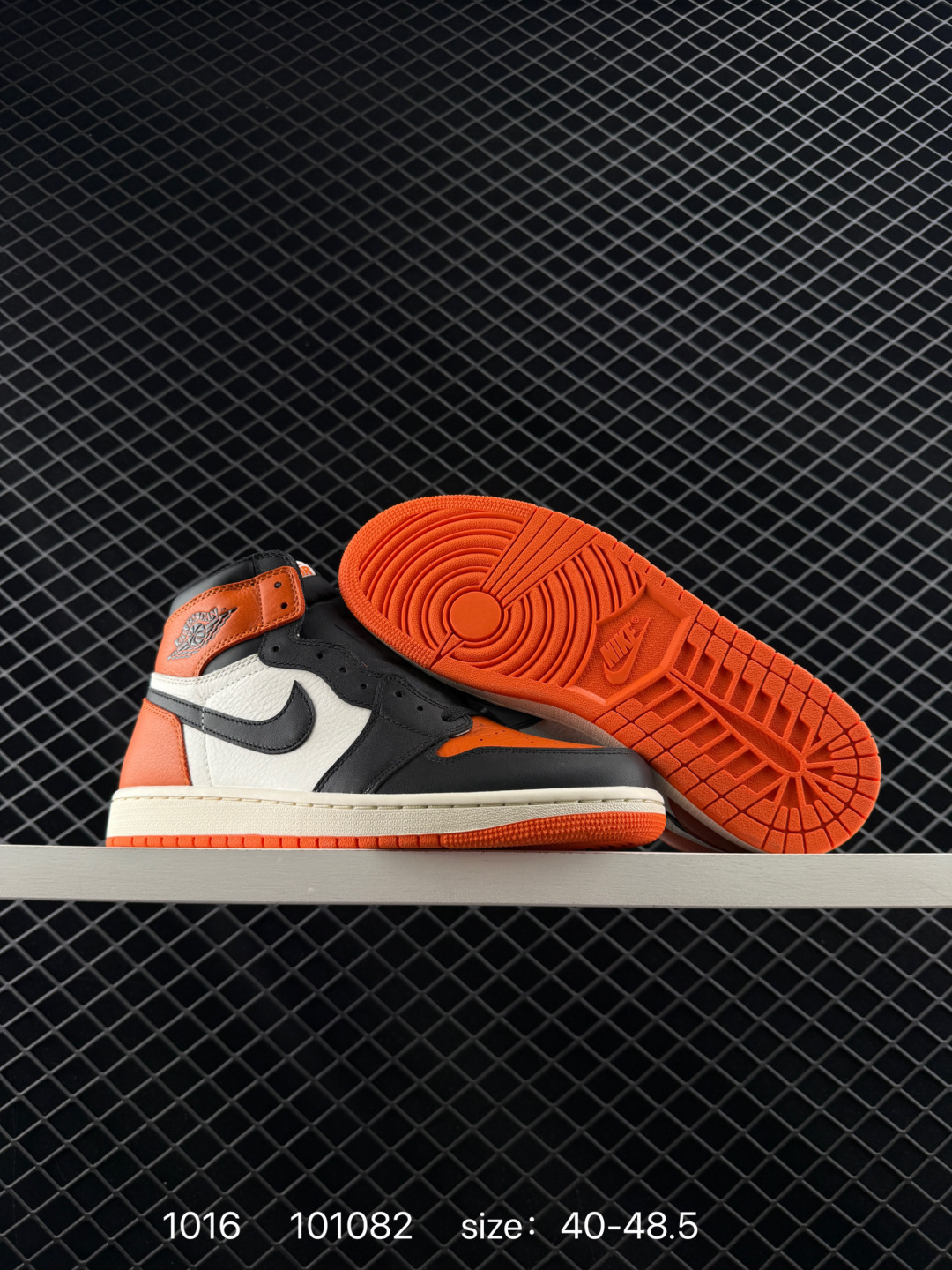 Nike AIR JORDAN 1 RETRO HIGH